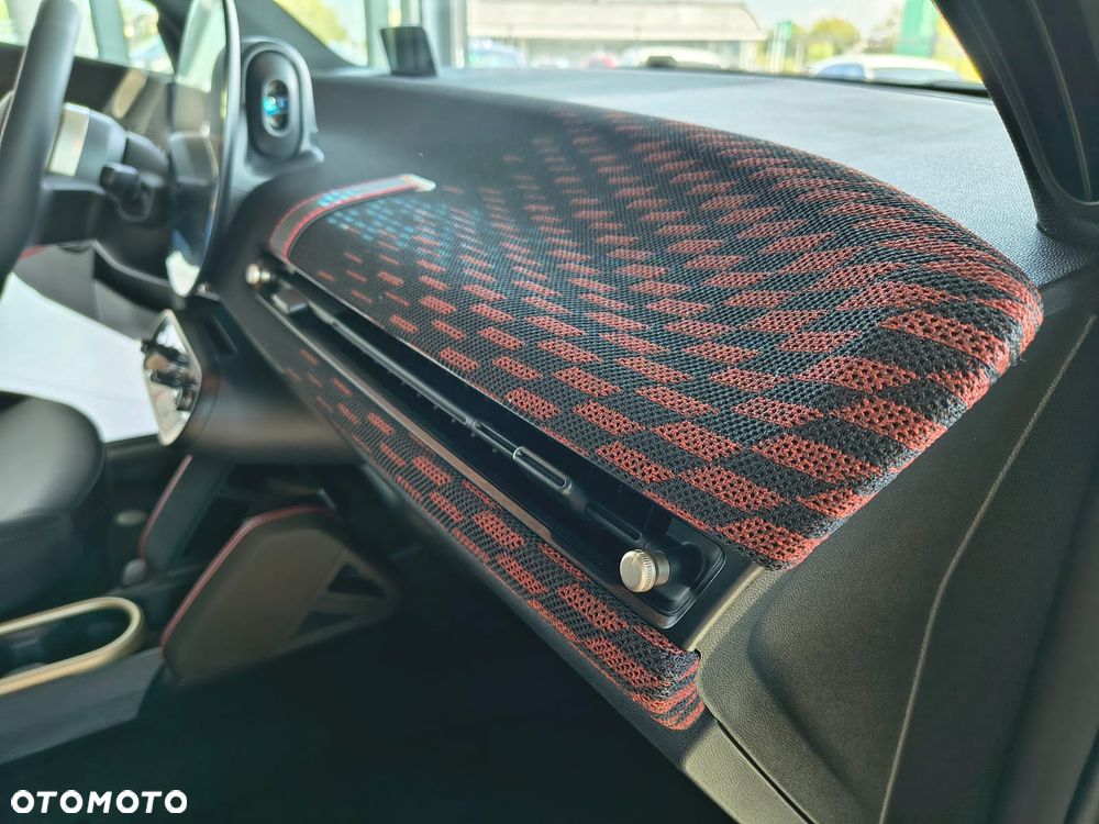 MINI Cooper JCW E 54.2kWh - 13