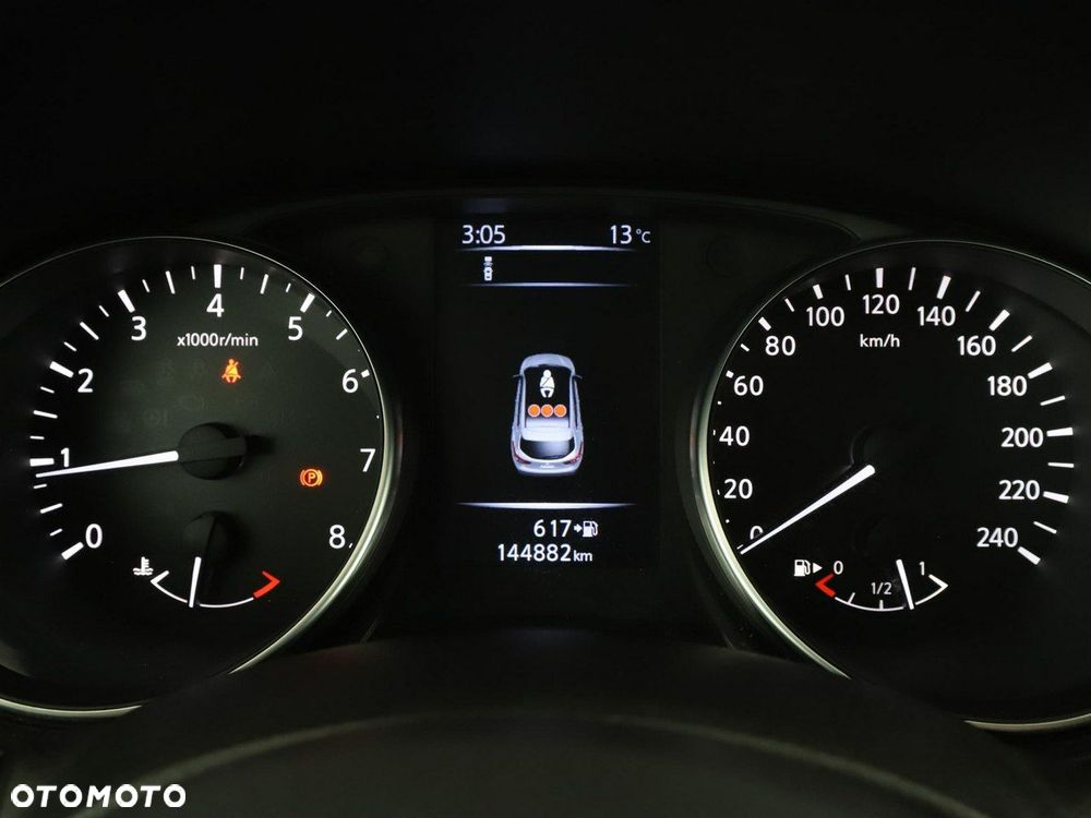 Nissan Qashqai 1.6 DIG-T Acenta - 22