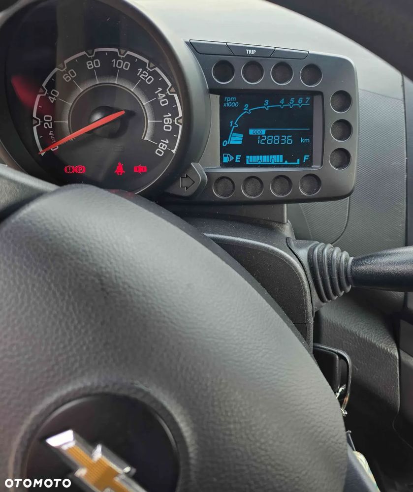 Chevrolet Spark 1.0 - 4