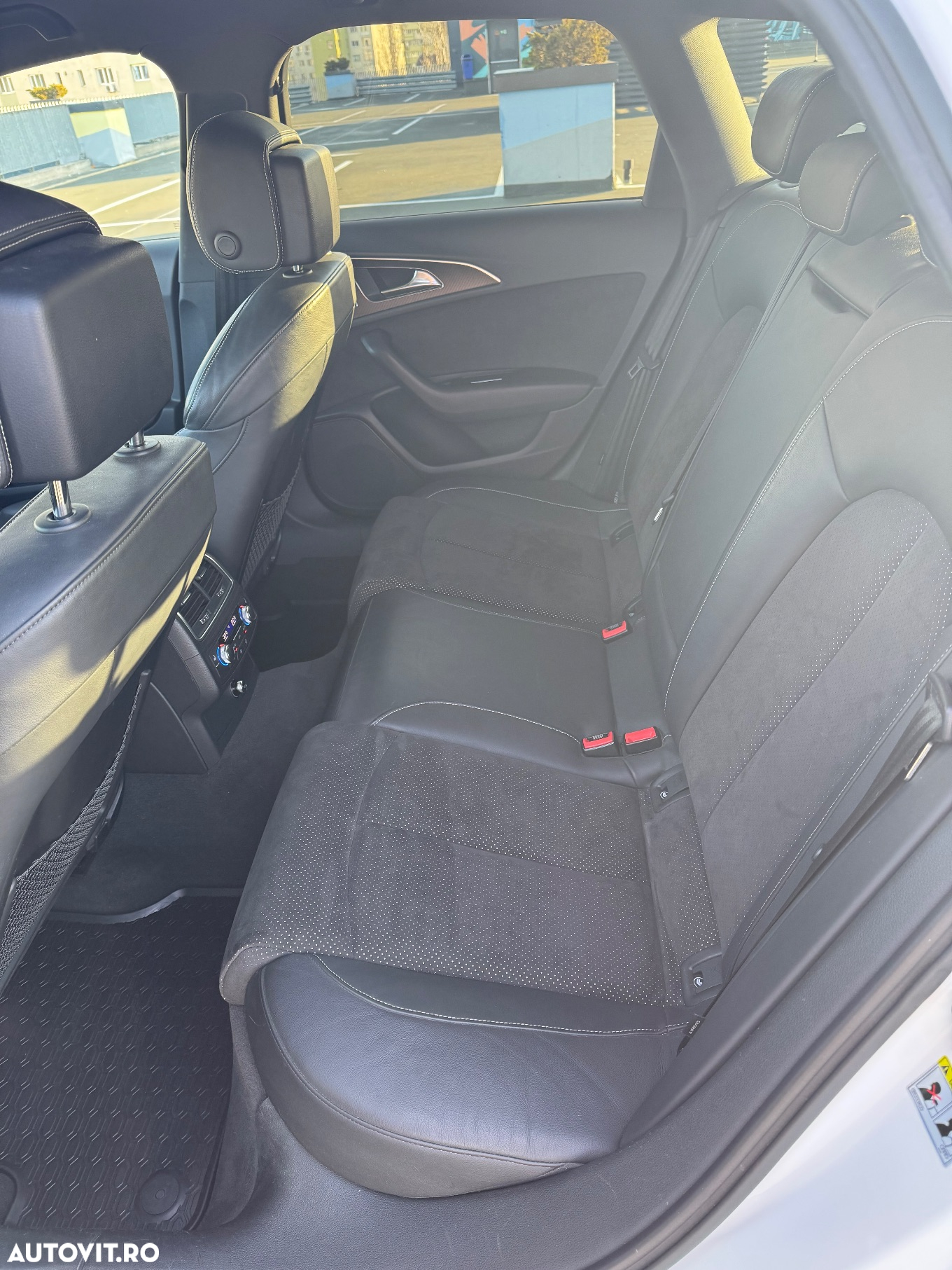 Audi A6 Avant 3.0 TDI quattro S tronic - 12
