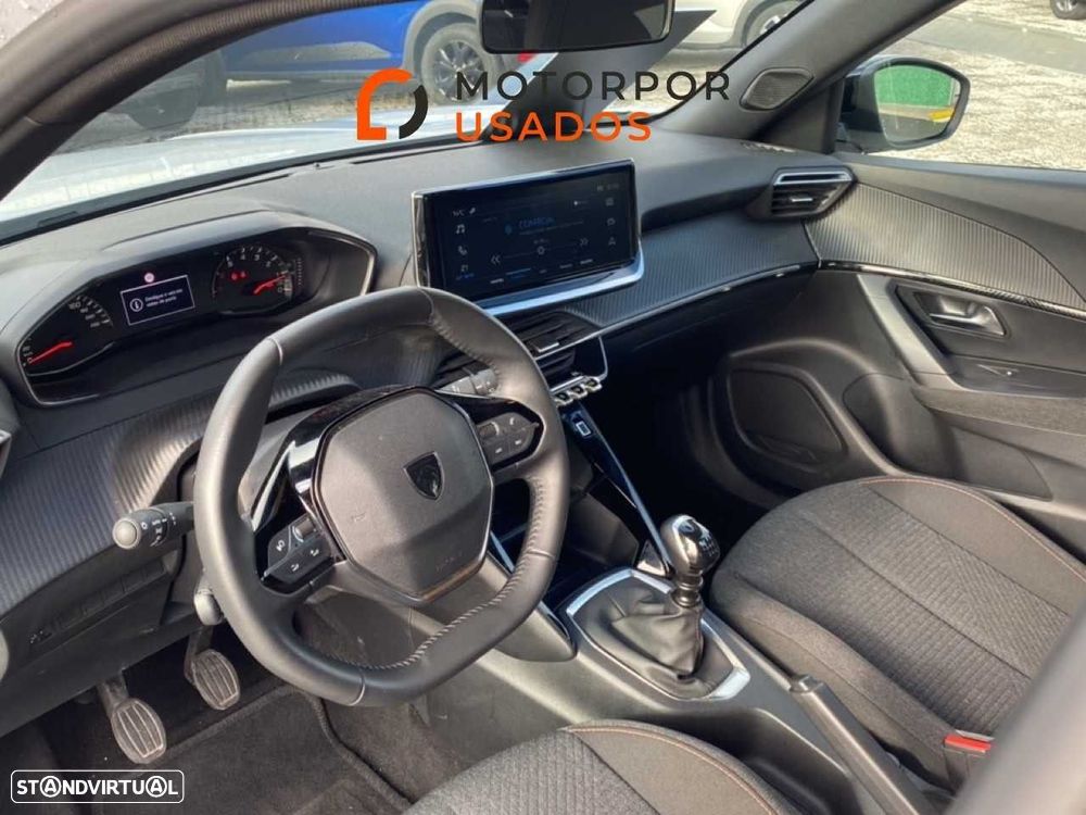 Peugeot 2008 1.2 PureTech Style - 11