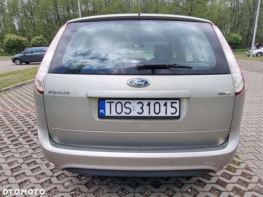 Ford Focus 1.8 TDCi Trend - 11