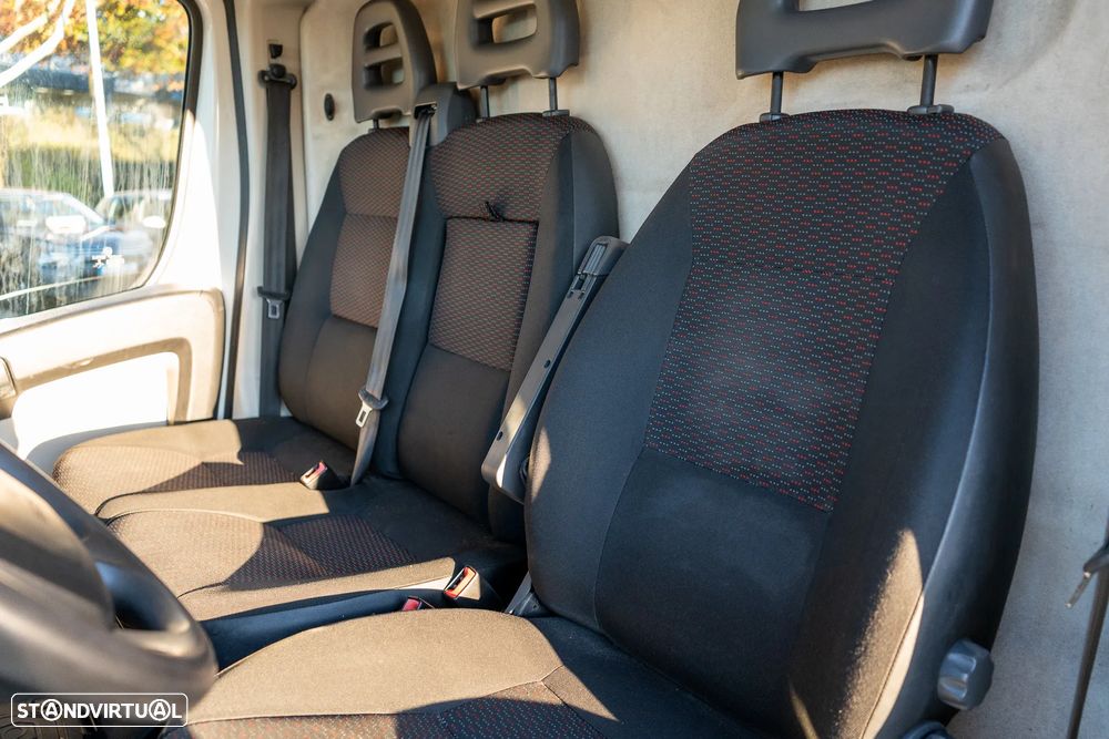 Citroën Jumper Fg 35 L3H2 2.0 BlueHDi 130 Club - 12