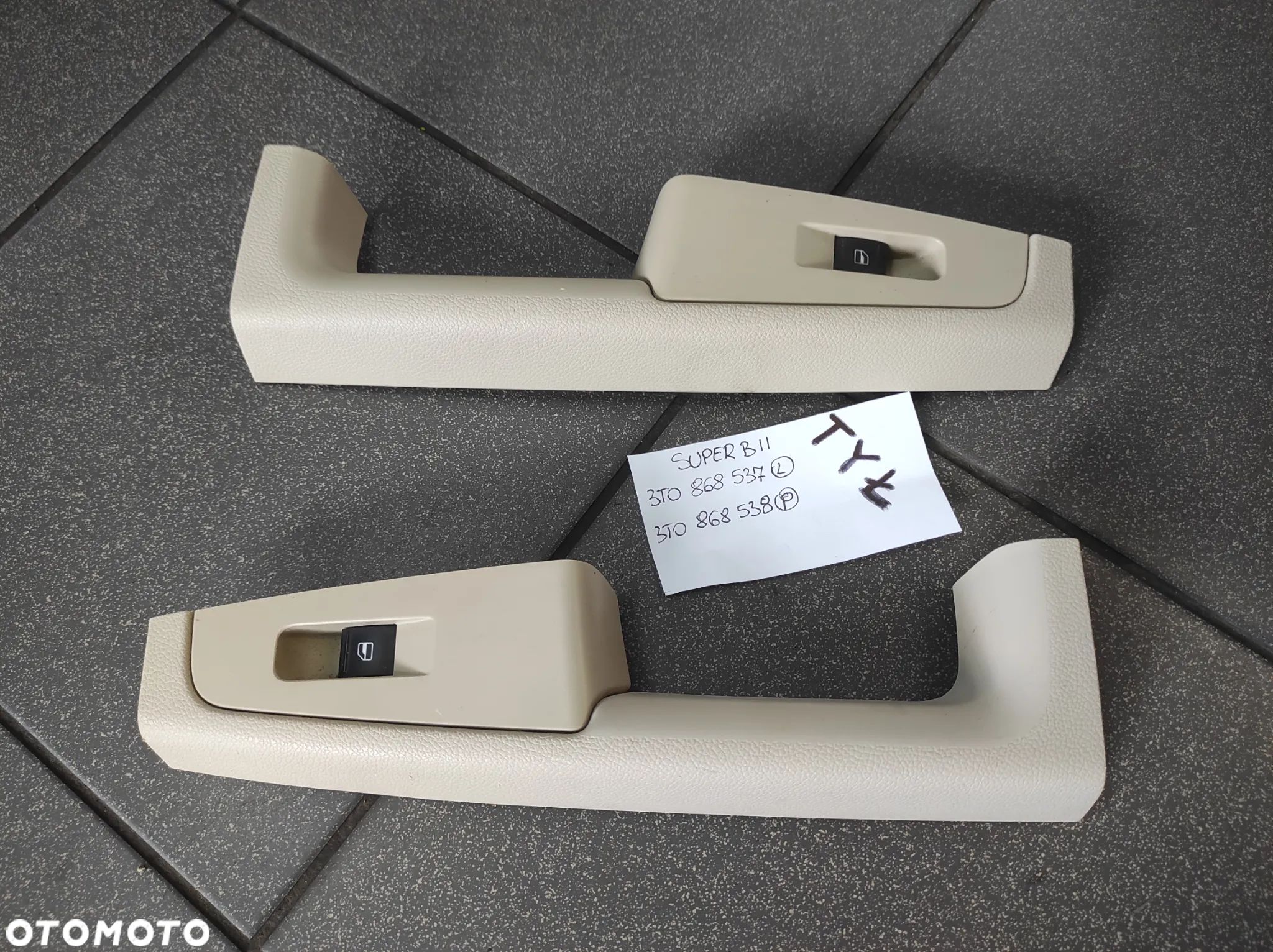 SKODA SUPERB 2 PODŁOKIETNIK DRZWI BOCZKA RĄCZKA PRAWA LEWA TYŁ 3T0868537 3T0868538 WYSYŁKA !!!!! - 1
