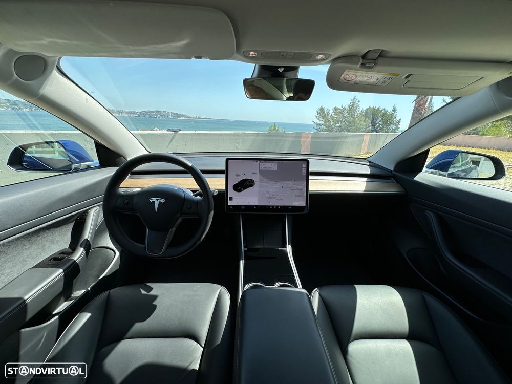 Tesla Model 3 Standard Range Plus RWD - 11