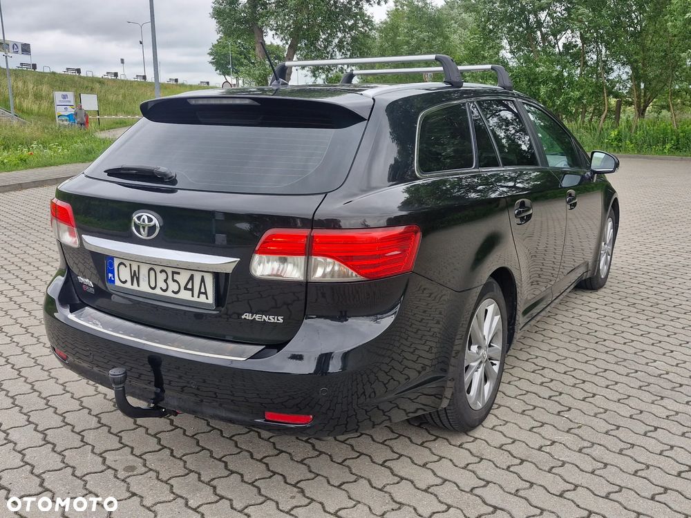 Toyota Avensis 1.8 Active - 4