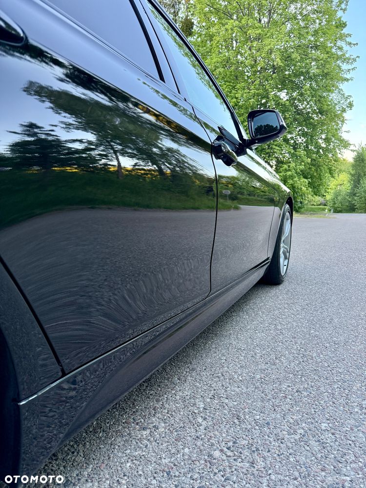 BMW Seria 3 318d DPF Edition Sport - 12