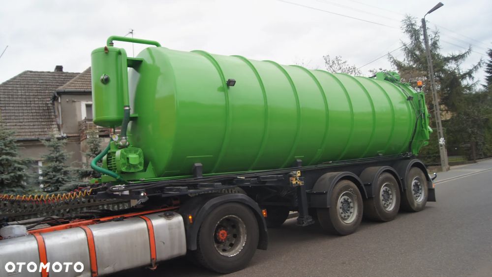 naczepa asenizacyjna ze zbiornikiem cysterna beczka zabudowa asenizacyjna - 5