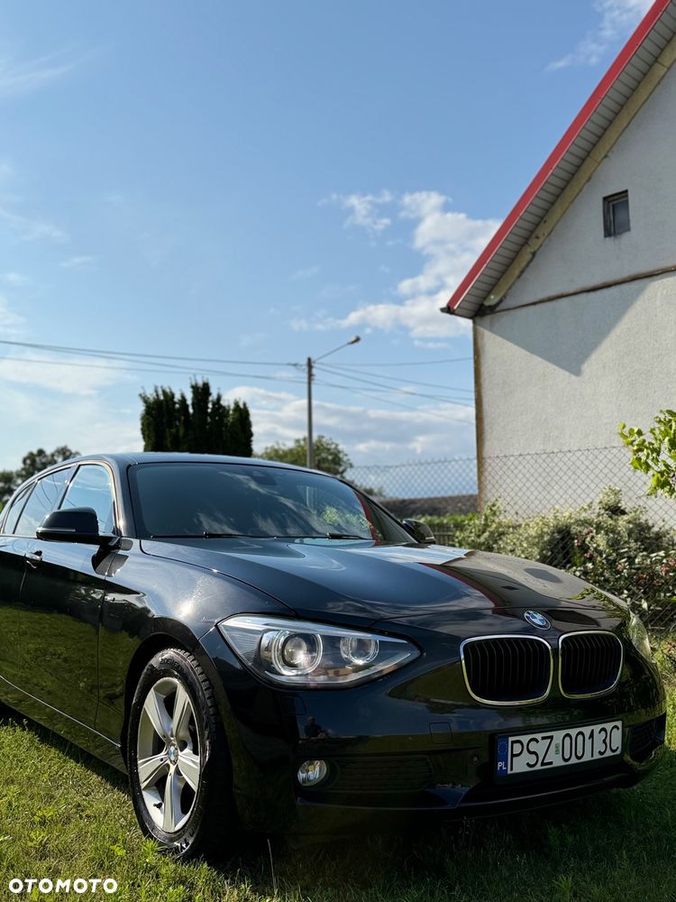 BMW Seria 1 118d Sport Line - 2