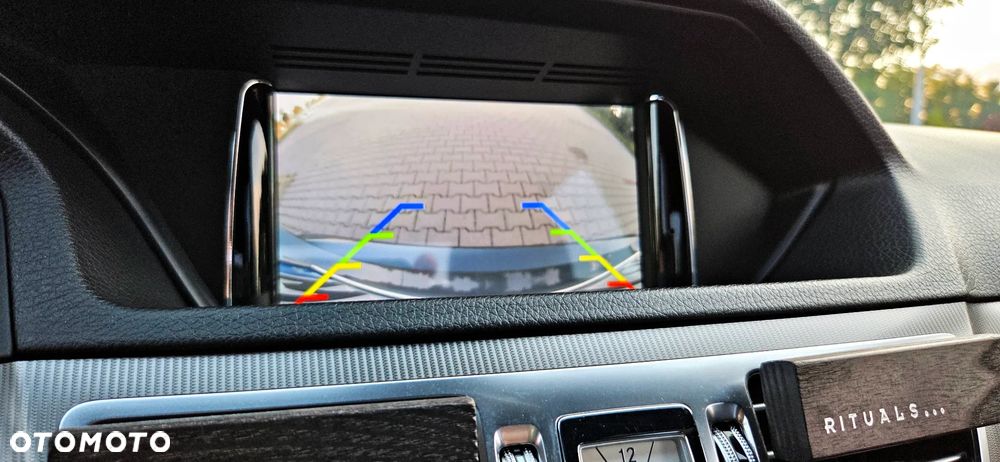 Mercedes-Benz Klasa E 200 CDI 7G-TRONIC - 26