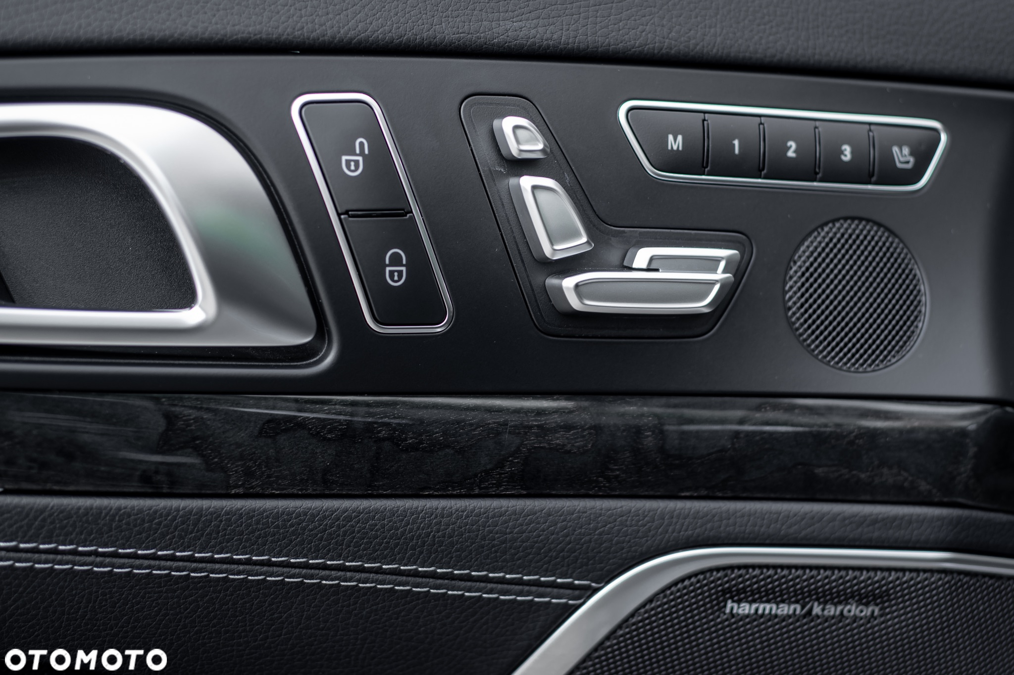 Mercedes-Benz SL 500 9G-TRONIC - 20