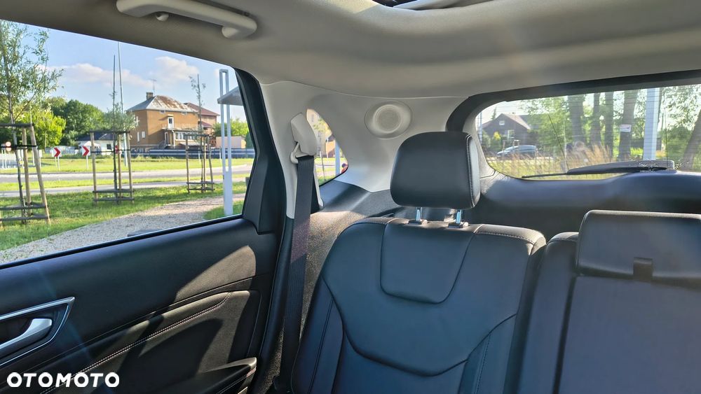Ford Edge - 22