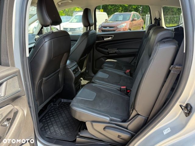 Ford S-Max - 29