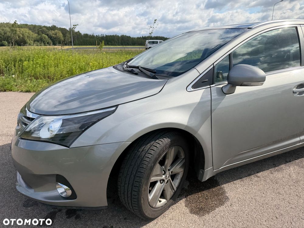 Toyota Avensis 2.0 D-4D Edition (2014) - 20