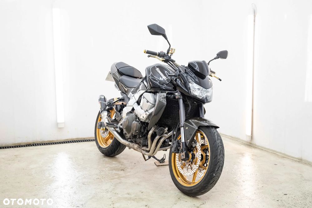 Kawasaki Z - 6
