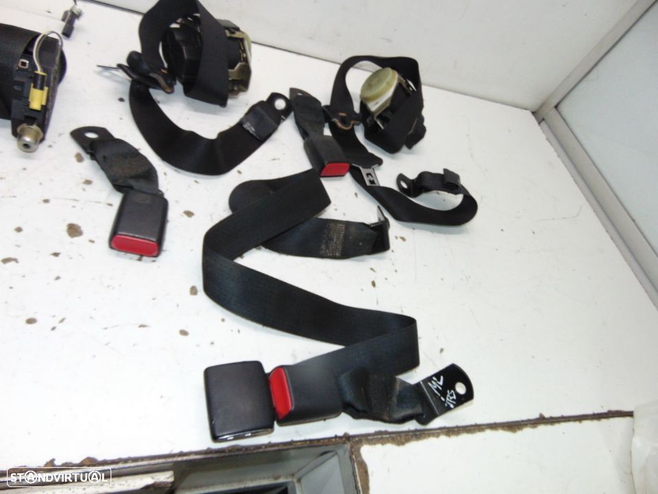 Mercedes ML jipe w163 cintos de segurança/Saidas de ar do tablier laterais - 10