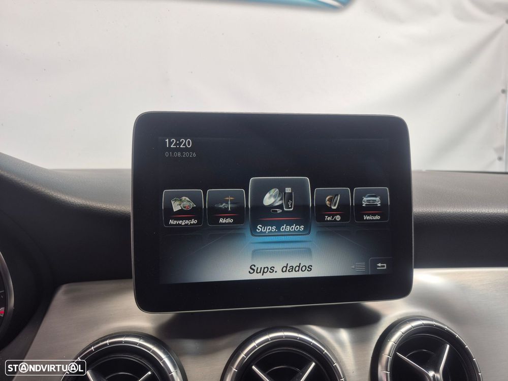 Mercedes-Benz CLA 200 d Shooting Brake AMG Line Aut. - 18