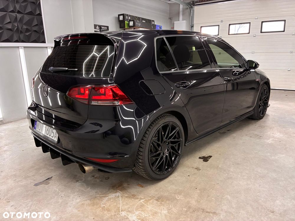 Volkswagen Golf 2.0 TSI GTI DSG - 4