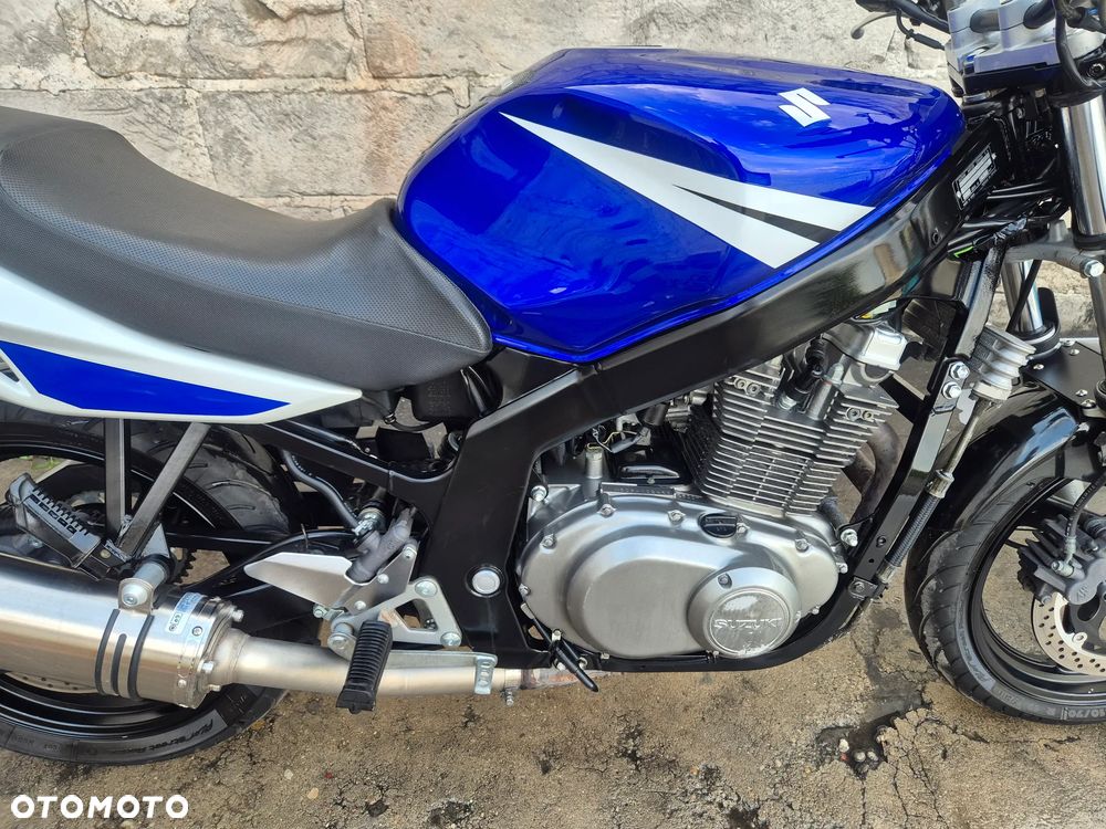 Suzuki GS - 16