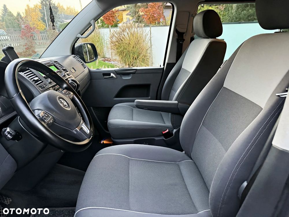 Volkswagen Multivan - 6