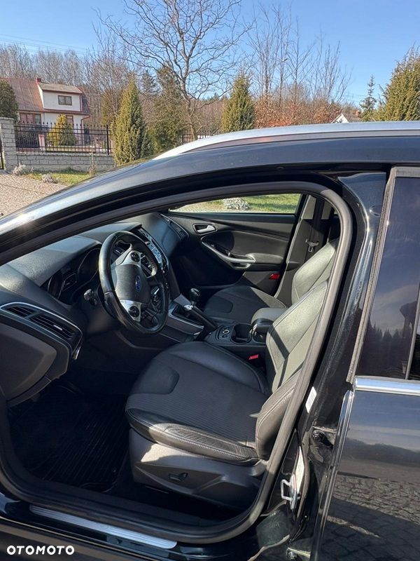 Ford Focus 2.0 TDCi Titanium ASS - 5
