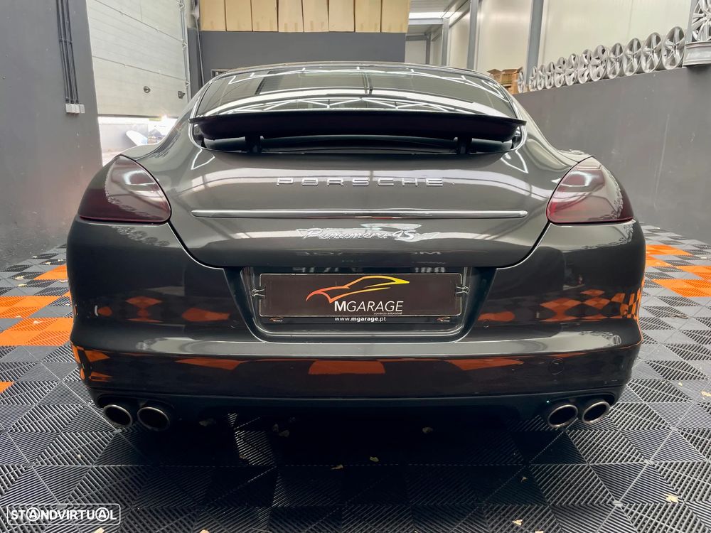 Porsche Panamera 4 S PDK - 13