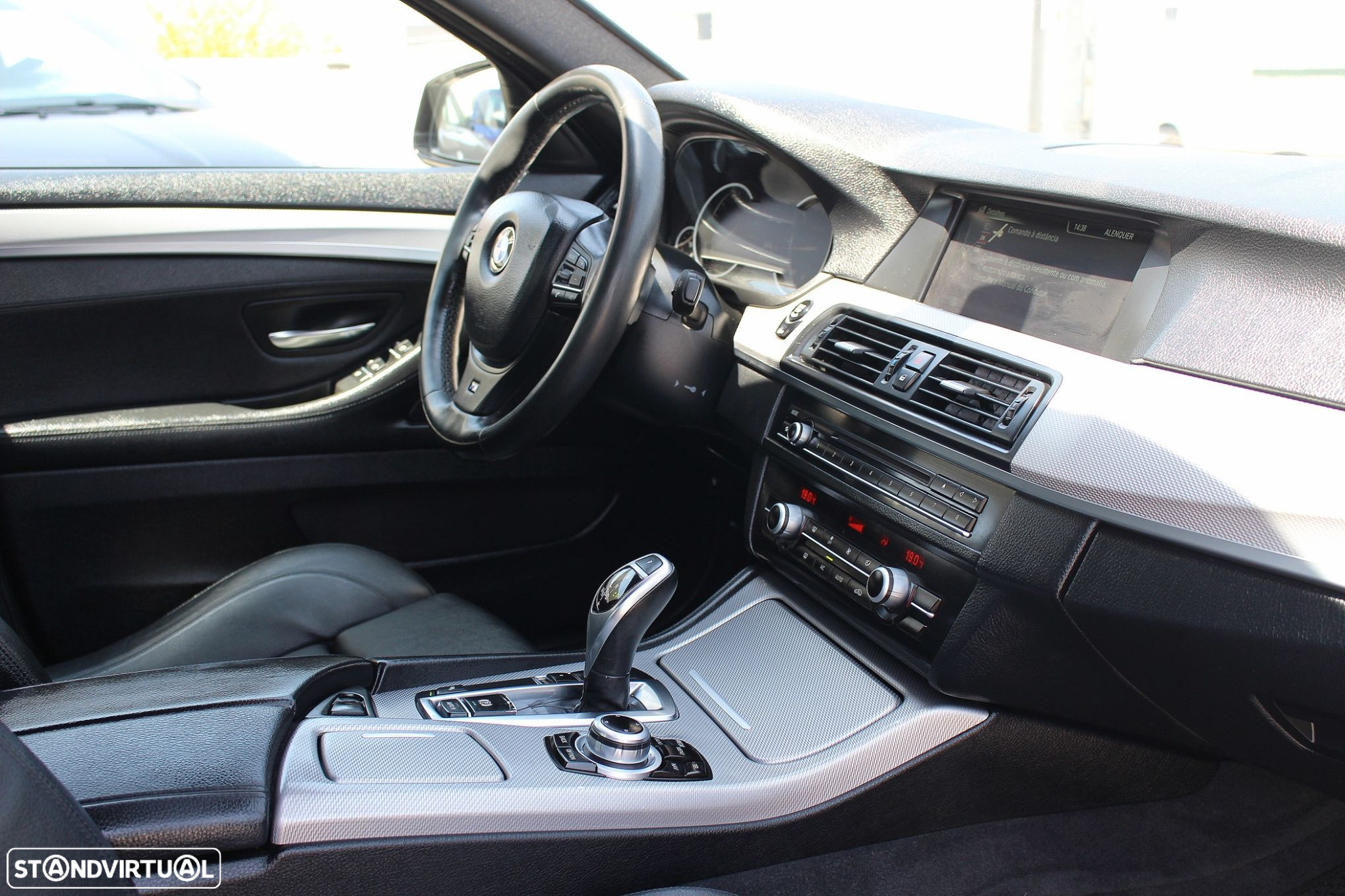 BMW 525 d Pack M Auto - 38