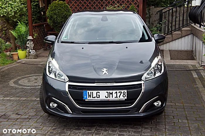 Peugeot 208 1.2 PureTech Allure - 10
