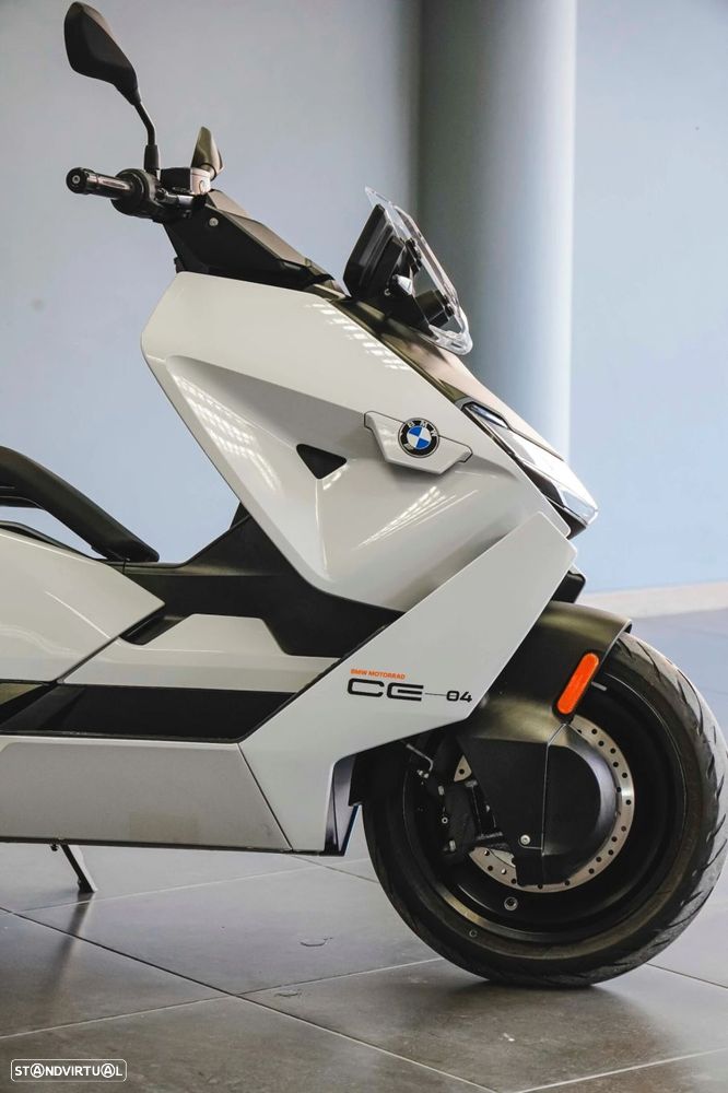 BMW CE 04 - 7
