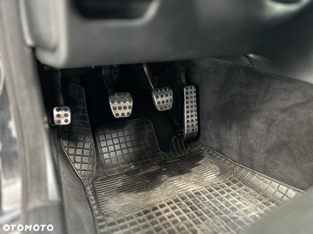 Mercedes-Benz Klasa C 180 Kompressor Avantgarde Sport Edition - 11