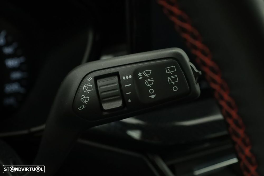 Ford Focus SW 1.0 EcoBoost MHEV ST-Line - 17