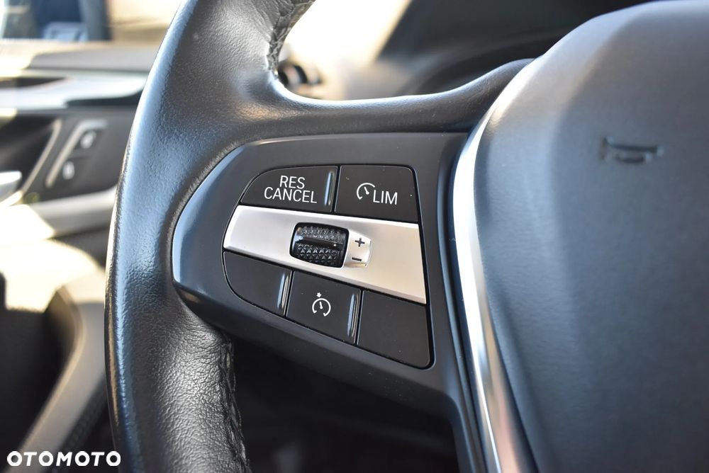 BMW X3 xDrive20d MHEV xLine - 27