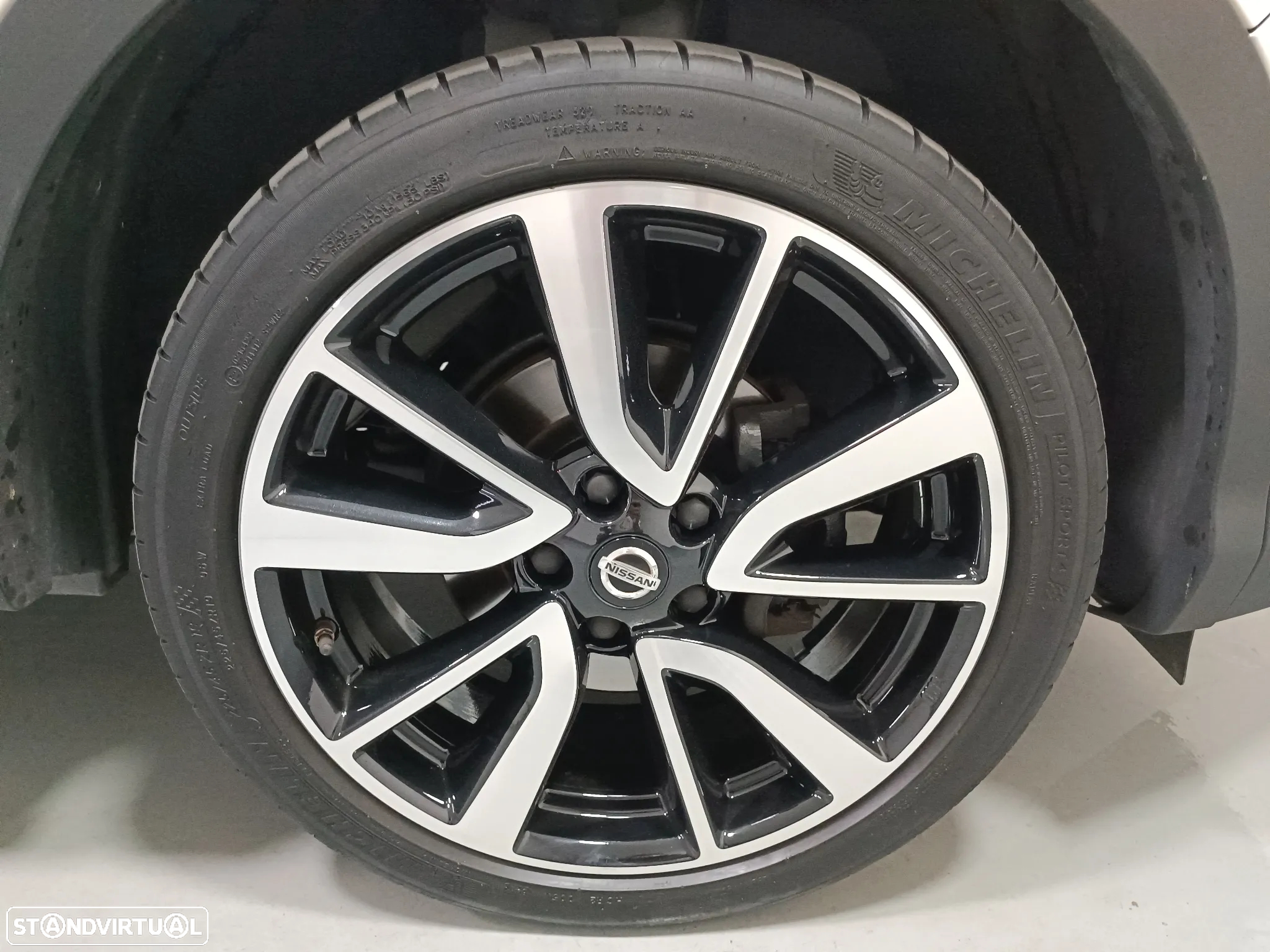 Nissan Qashqai 1.5 dCi Tekna - 9