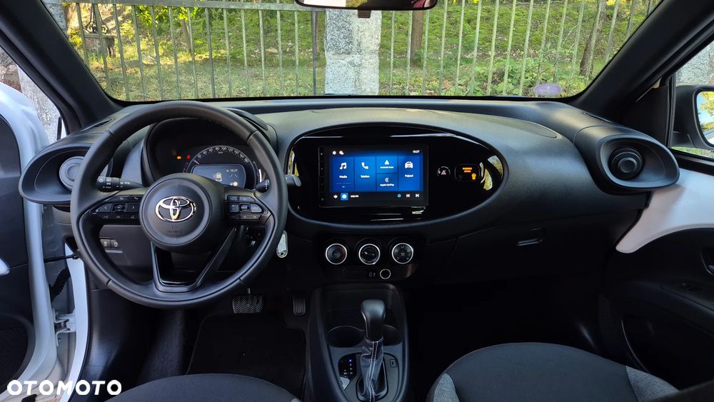 Toyota Aygo X S-CVT Air Prestige - 14