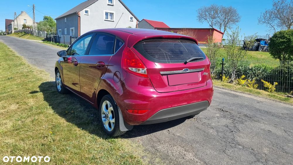 Ford Fiesta 1.25 Titanium - 19