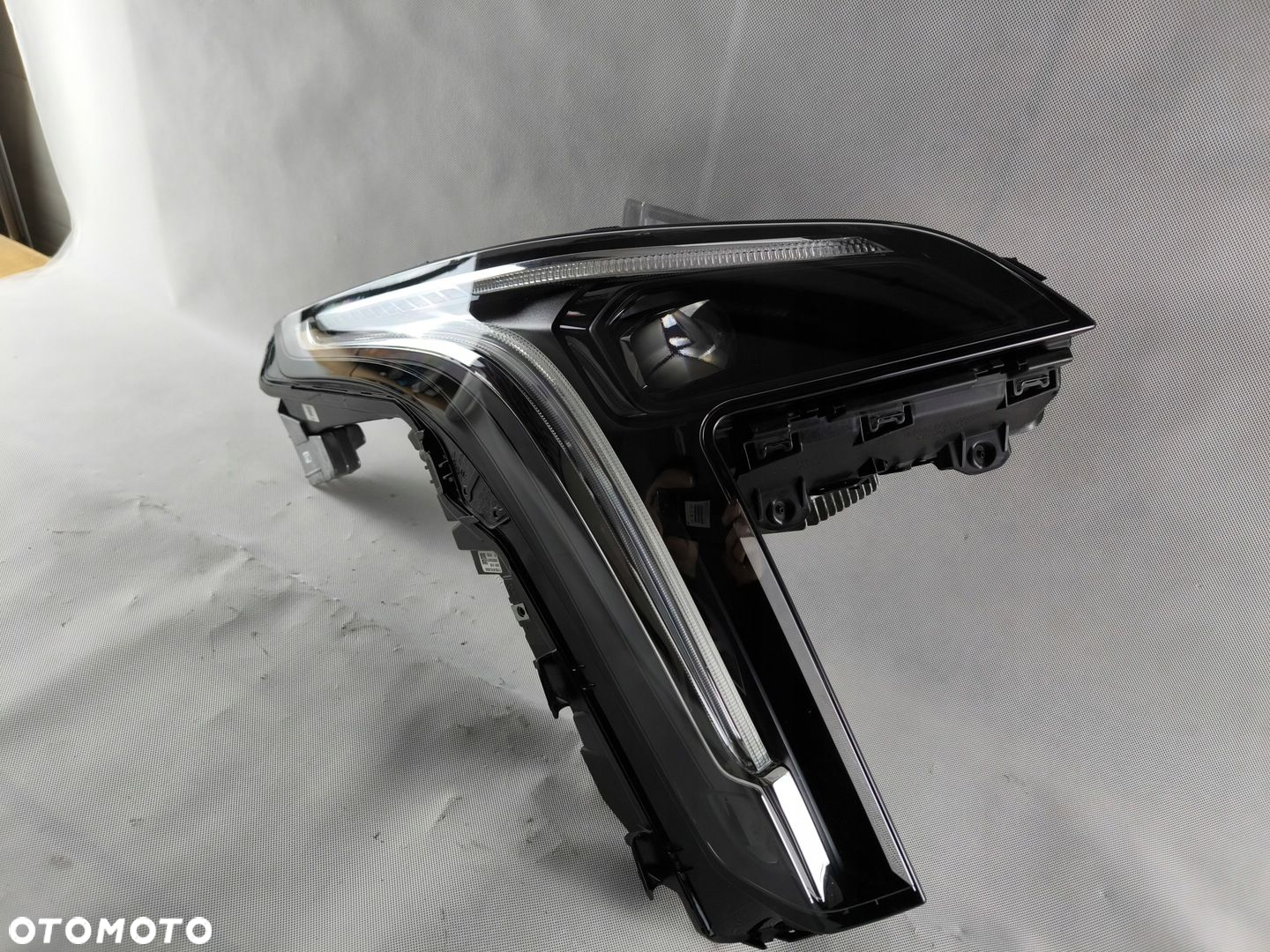 CADILLAC XT4 FULL LED PRAWY REFLEKTOR LAMPA 84761687 - 3