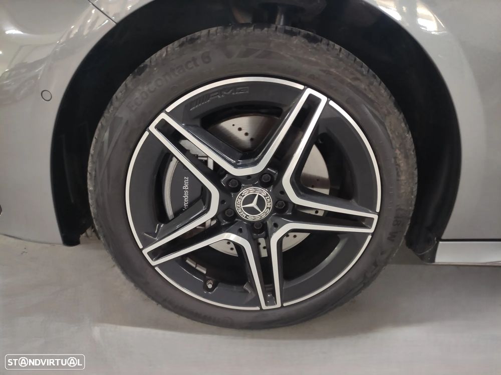 Mercedes-Benz A 250 e - 8