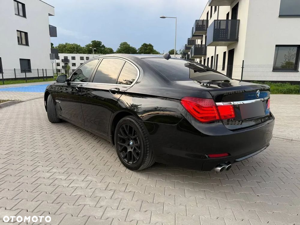 BMW Seria 7 730d - 10