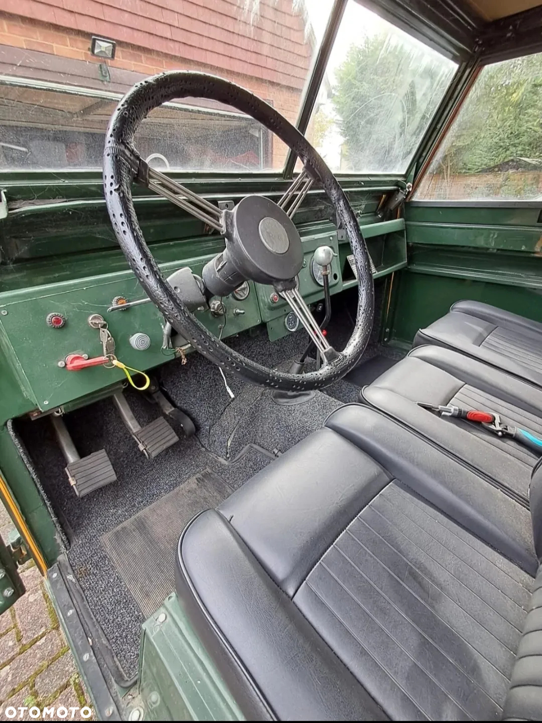 Land Rover Inny - 5