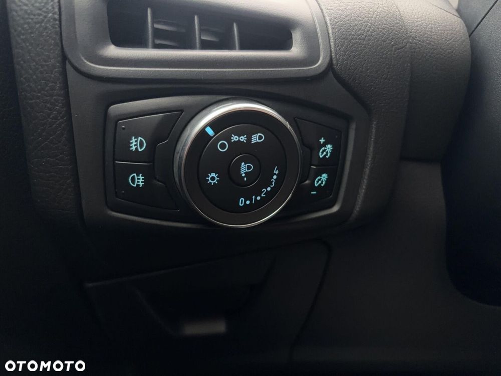 Ford Focus 1.5 TDCi Trend - 22