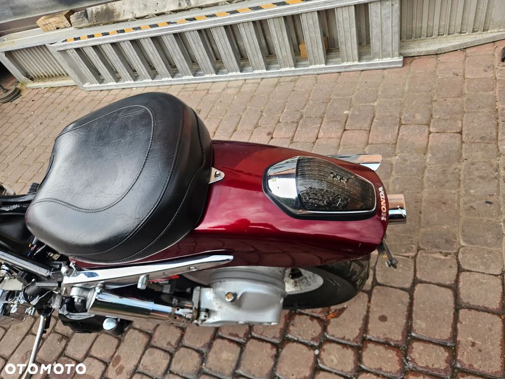 Honda VTX - 19