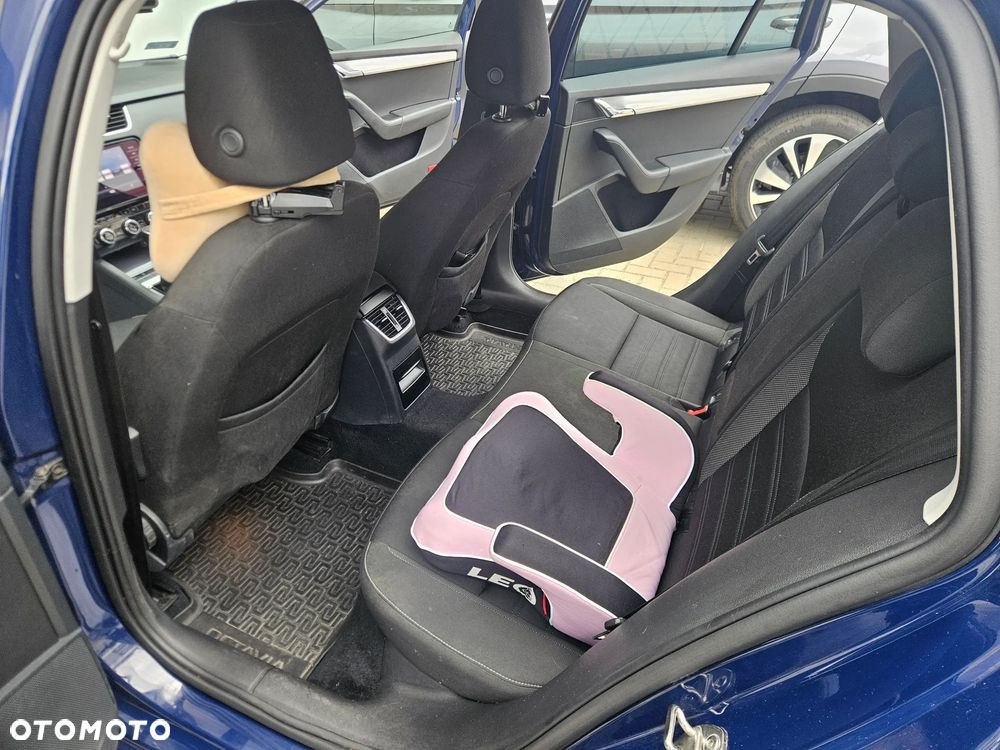 Skoda Octavia 1.4 TSI Ambition - 13