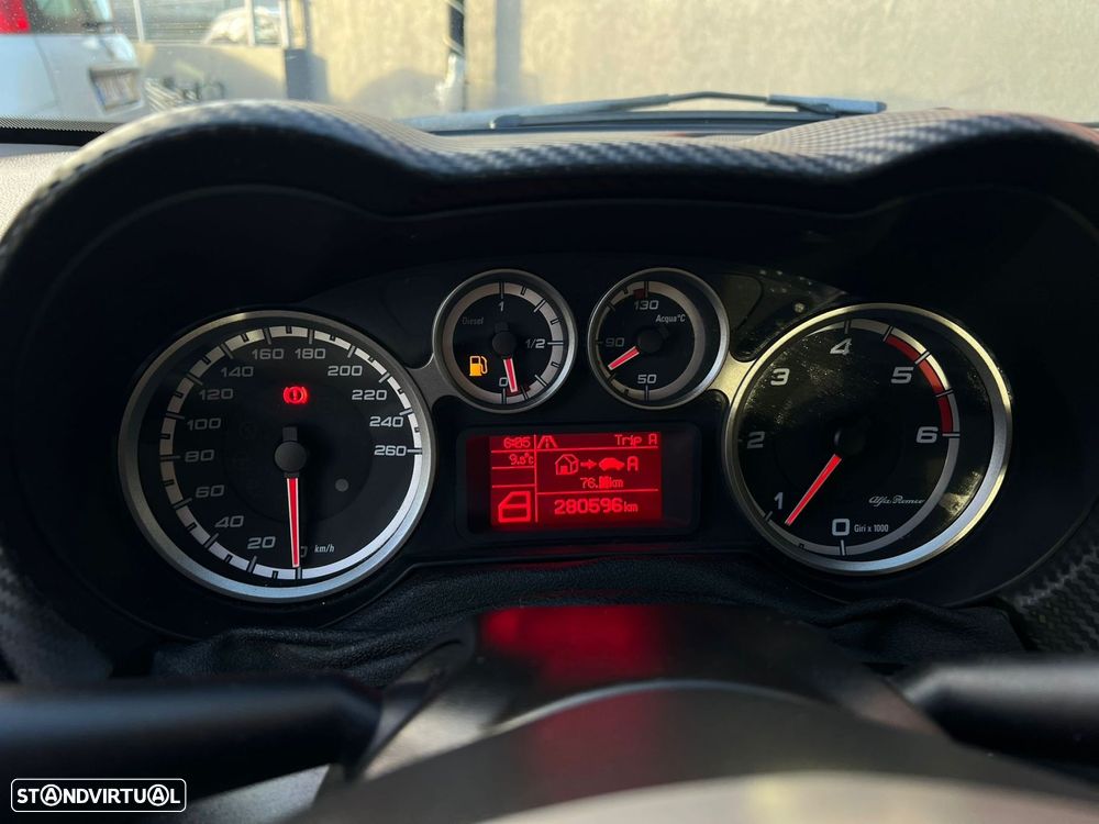 Alfa Romeo MiTo 1.3 JTD Distinctive S&S - 12