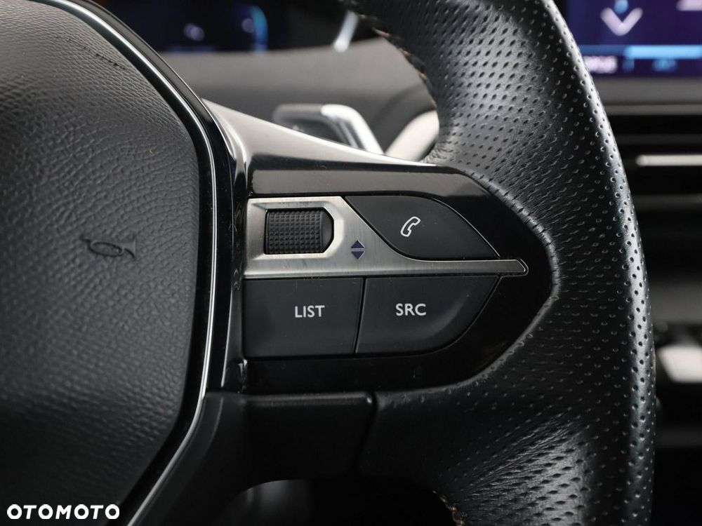Peugeot 3008 Hybrid4 300 e-EAT8 GT - 34