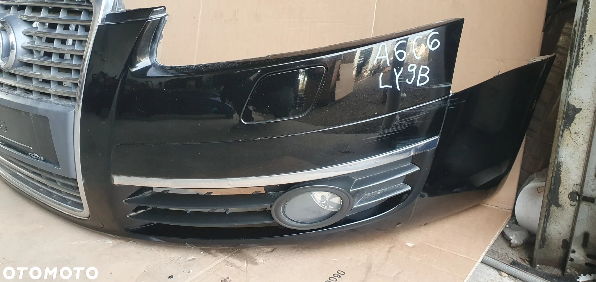 Zderzak przód przedni Audi A6 C6 XENON LY9B - 5