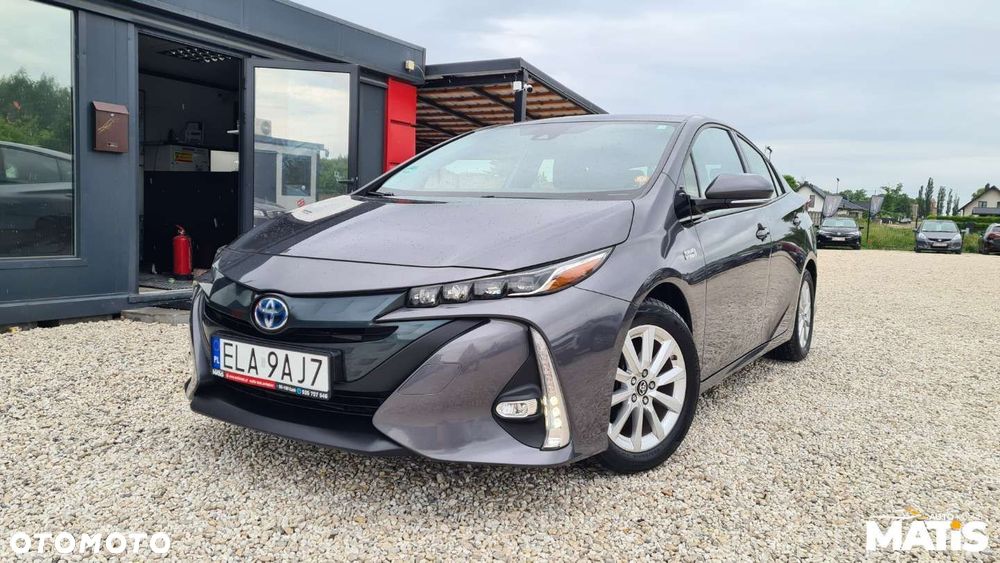 Toyota Prius - 35