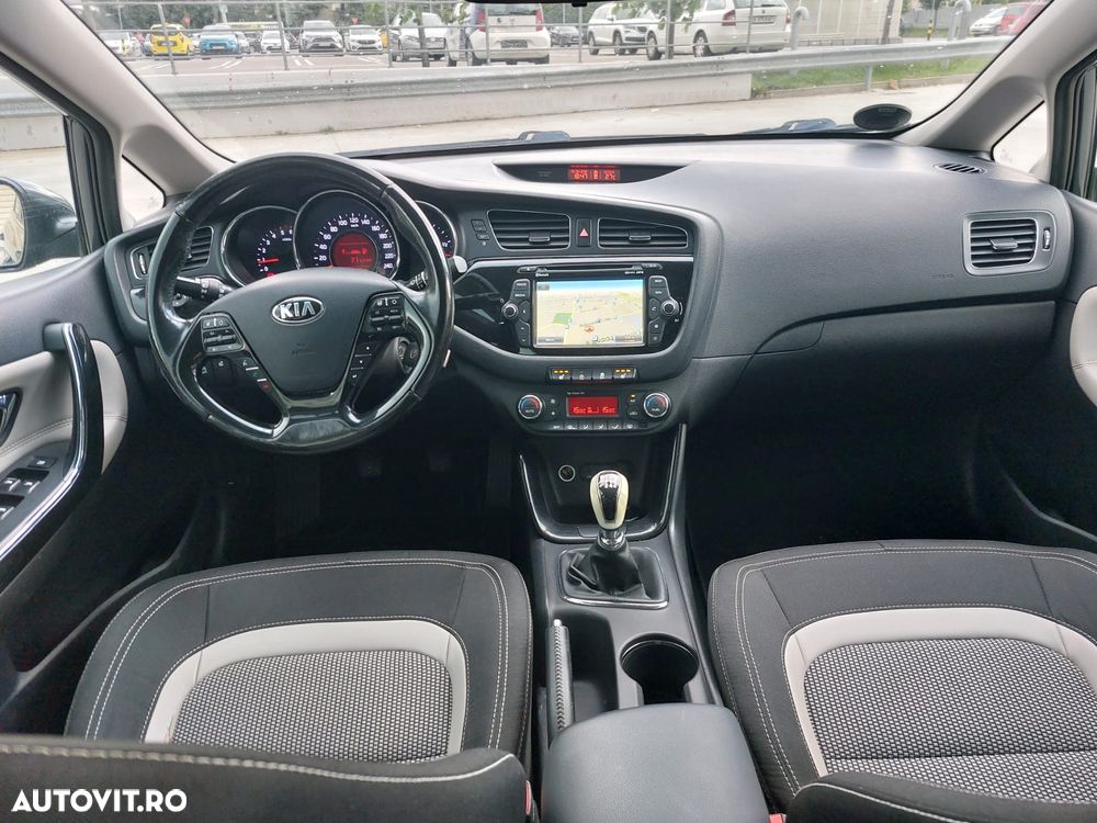 KIA Ceed 2015 — imagine 5