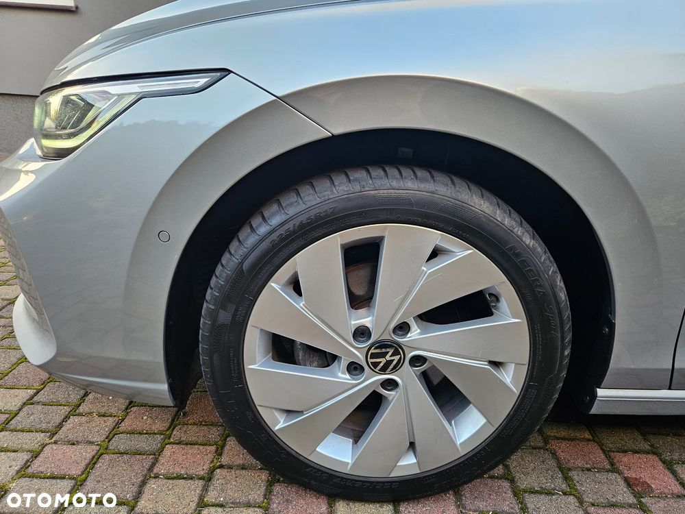 Volkswagen Golf 1.5 TSI Life Plus - 32