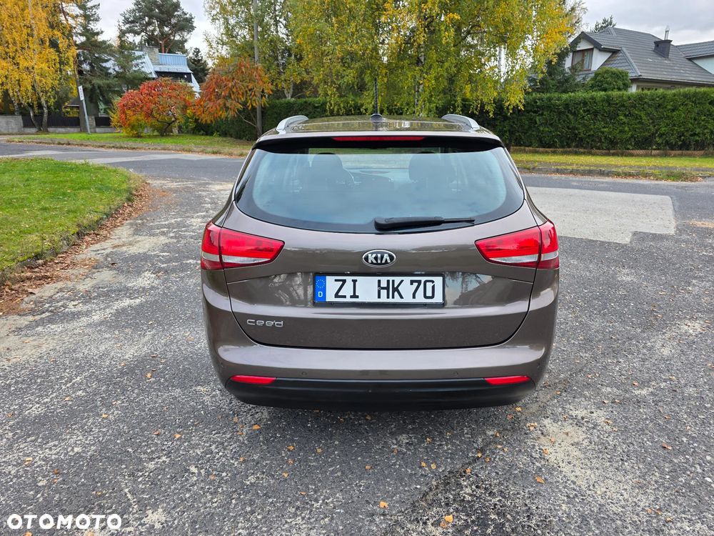 Kia Ceed - 18