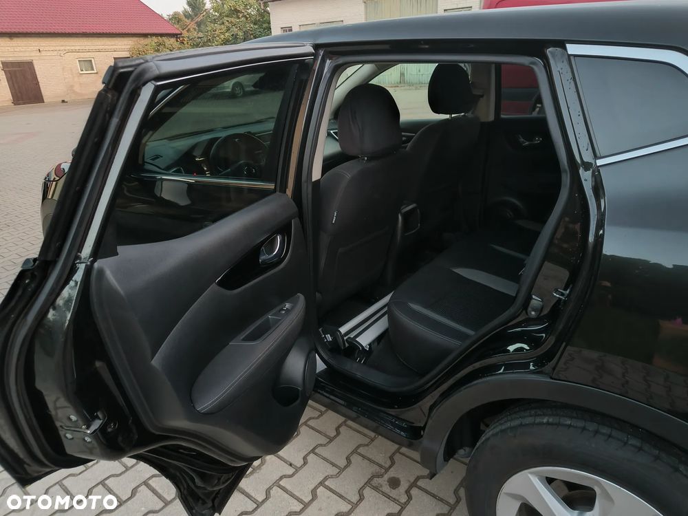 Nissan Qashqai 1.6 DCi Tekna - 11